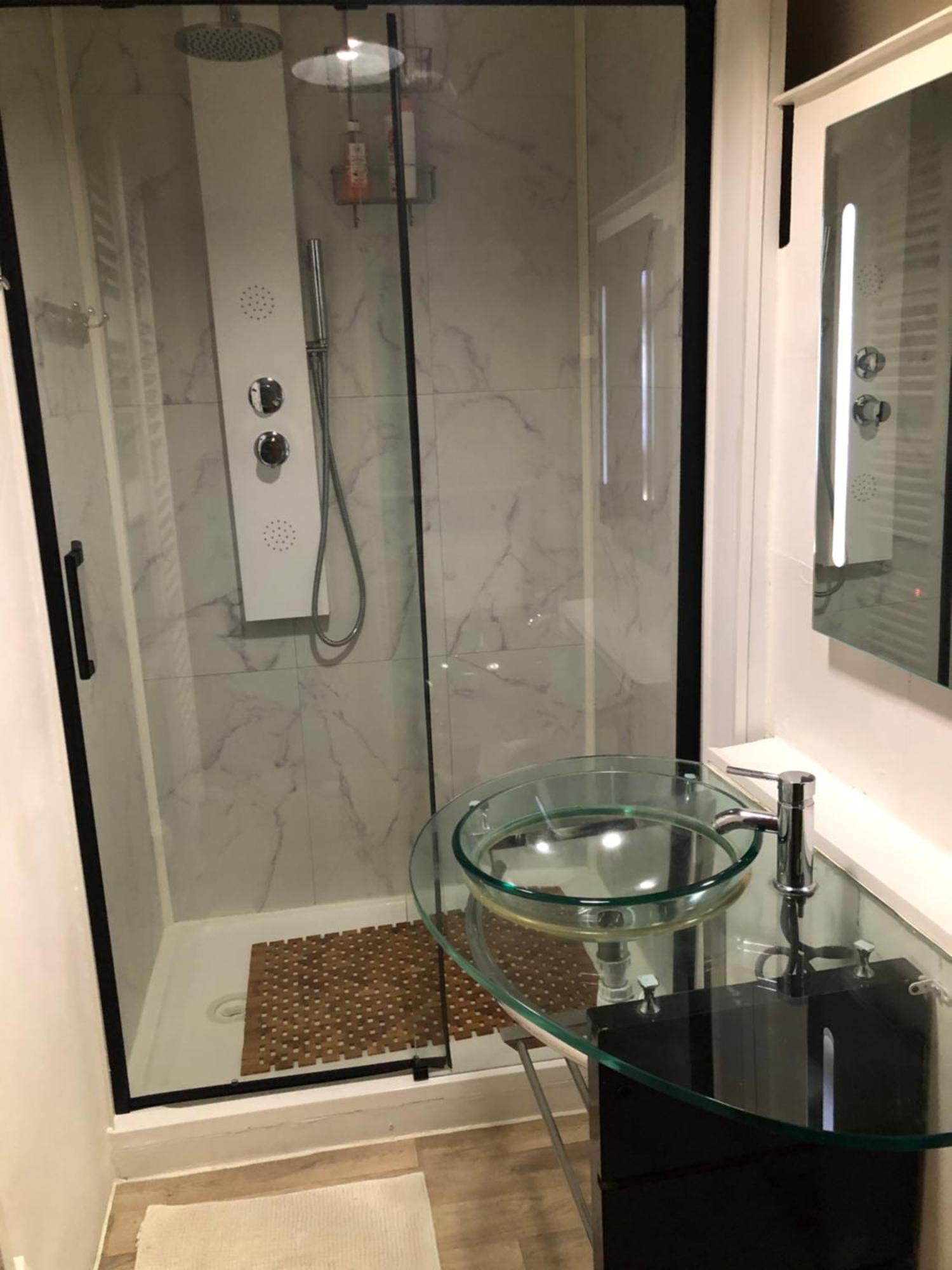 Le Victor Hugo 1G Et Sa Pizza Offerte Apartment Aurillac Ngoại thất bức ảnh